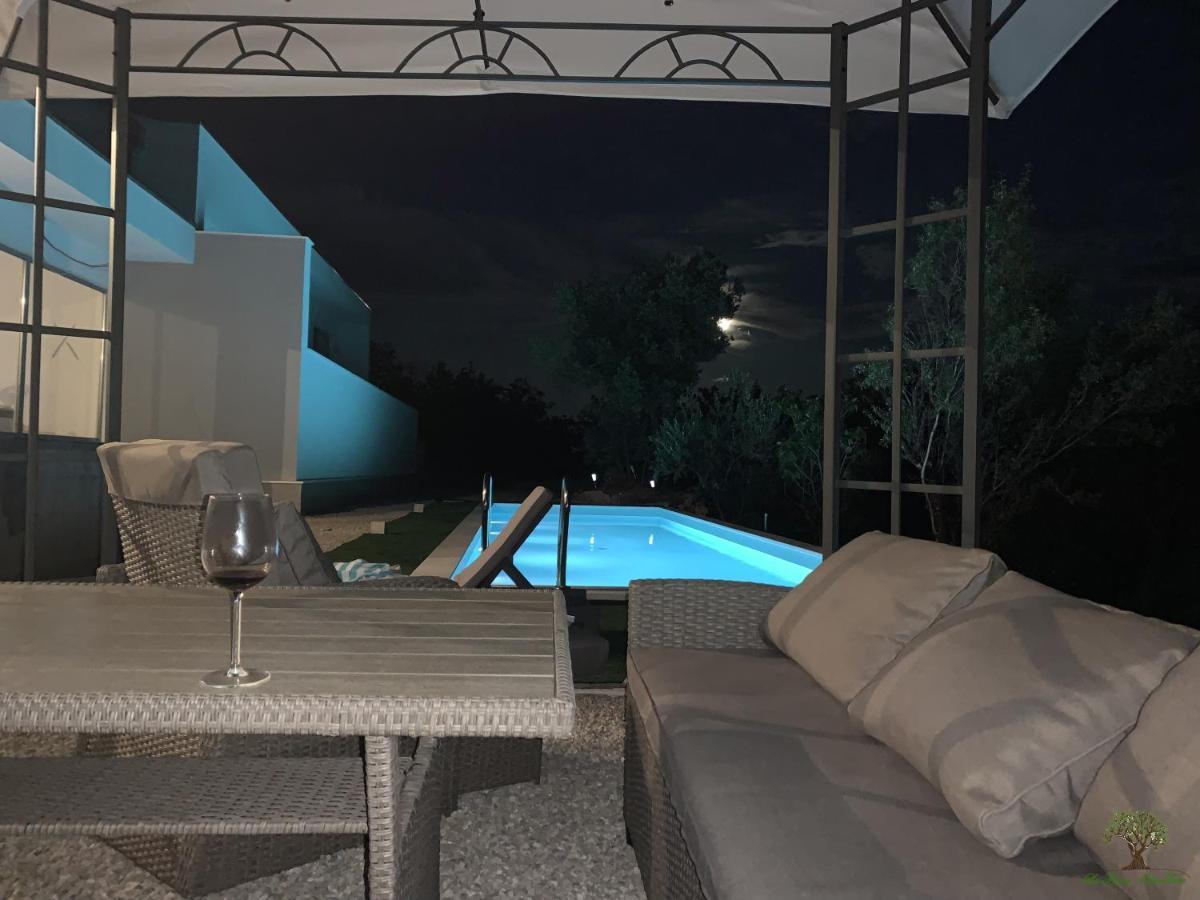 La Finca Olivetree Katuni Εξωτερικό φωτογραφία